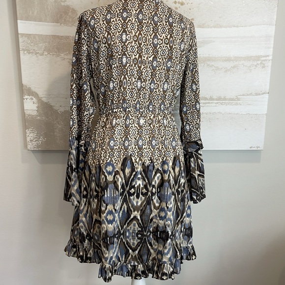 Sanctuary Ikat Bell Sleeve Bohemian Dress - Picture 6 of 9